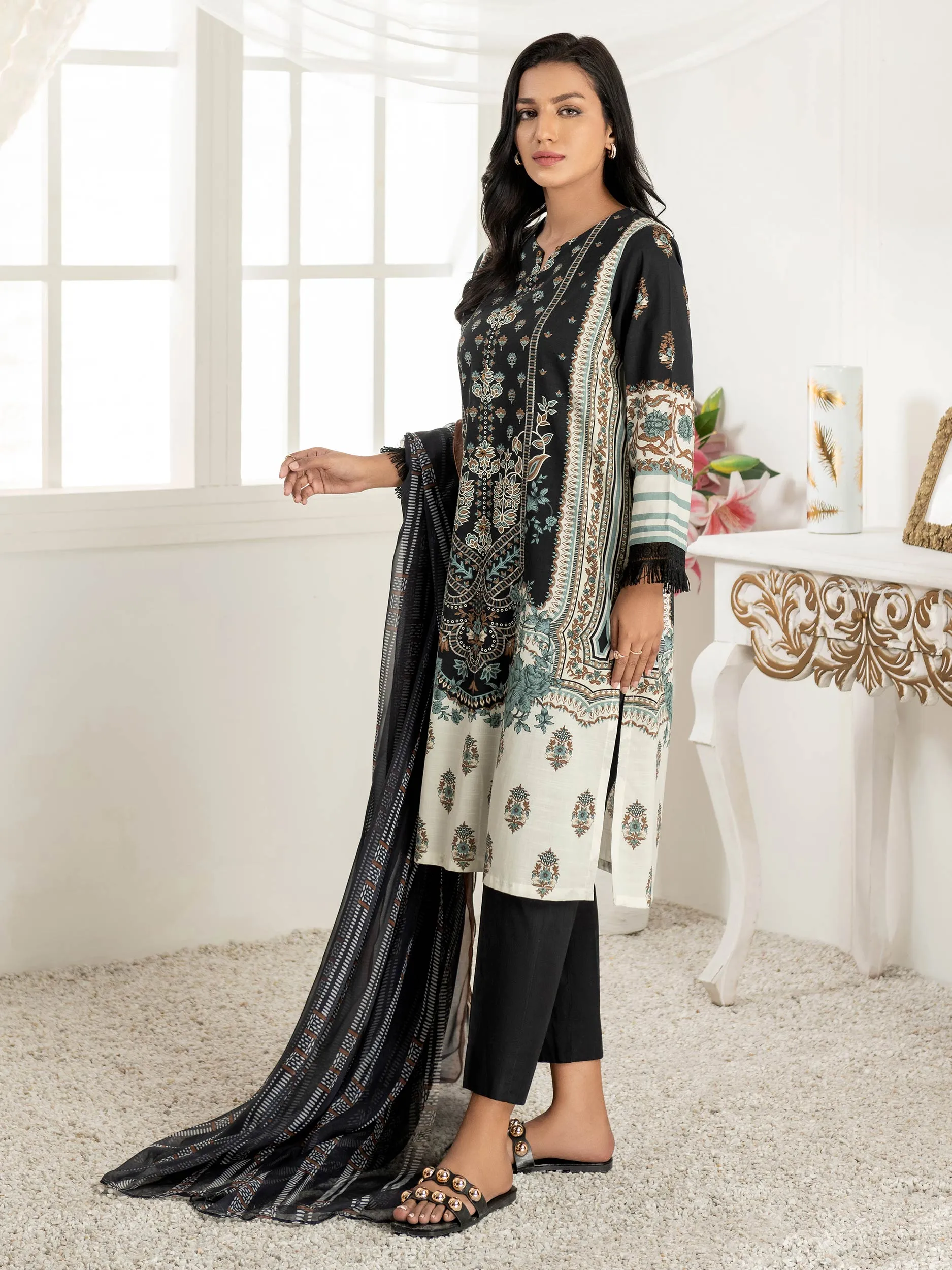 2 Piece Lawn Suit-Printed (Unstitched)