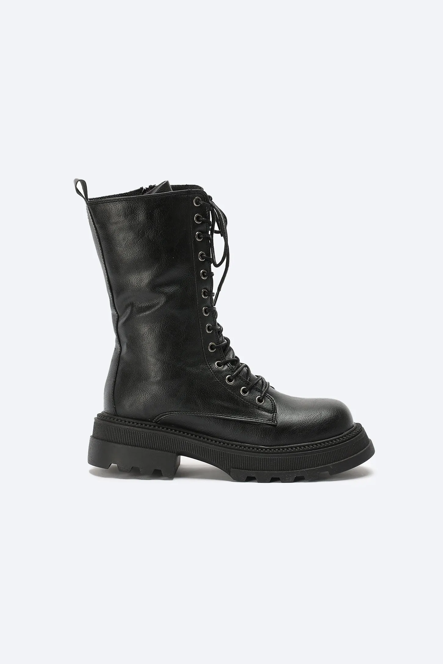 CHUNKY LACE UP BOOTS - BLACK