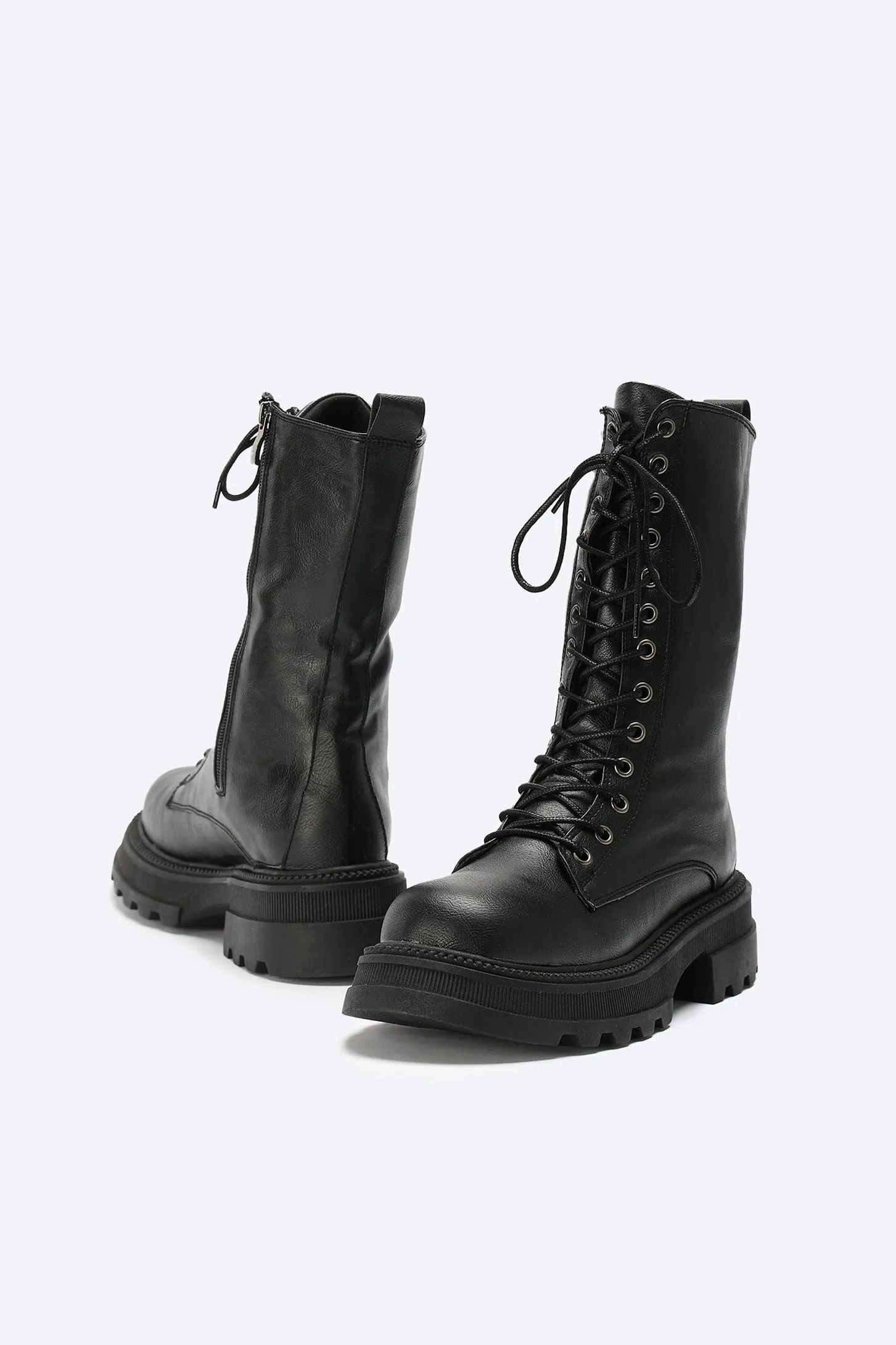 CHUNKY LACE UP BOOTS - BLACK