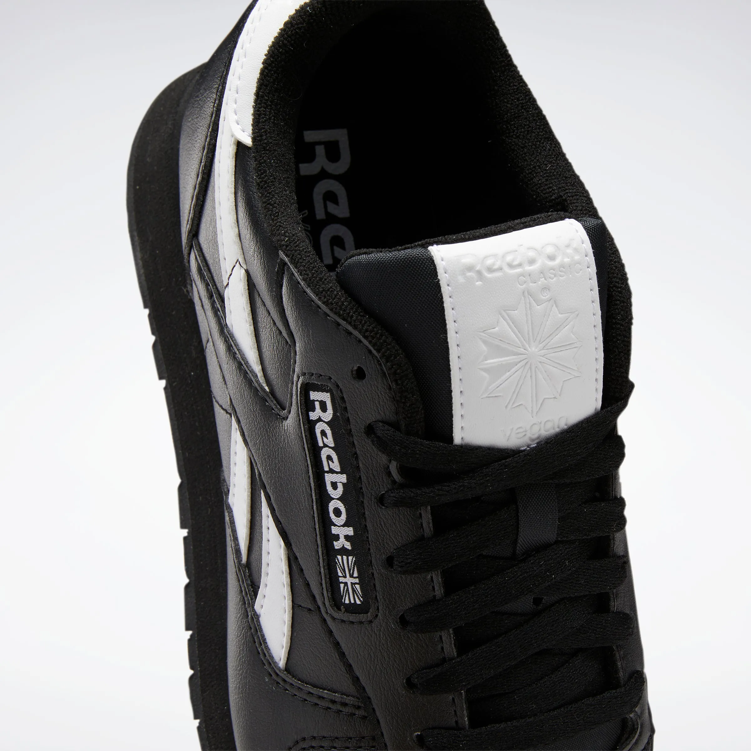 Classic Vegan Shoes Black/White/Black