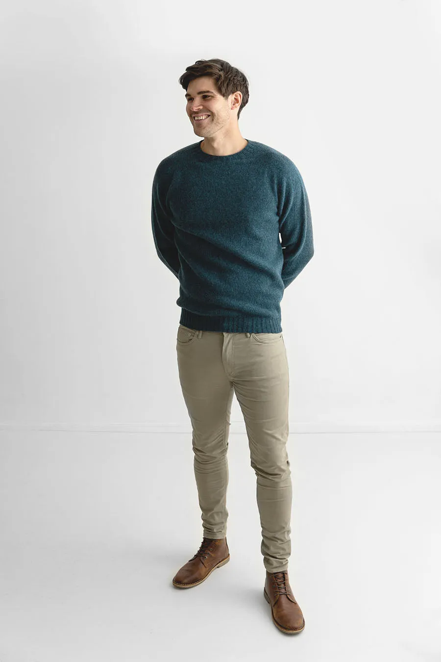 Mens Seamless Saddle Shoulder Shetland Jumper - Dark Teal