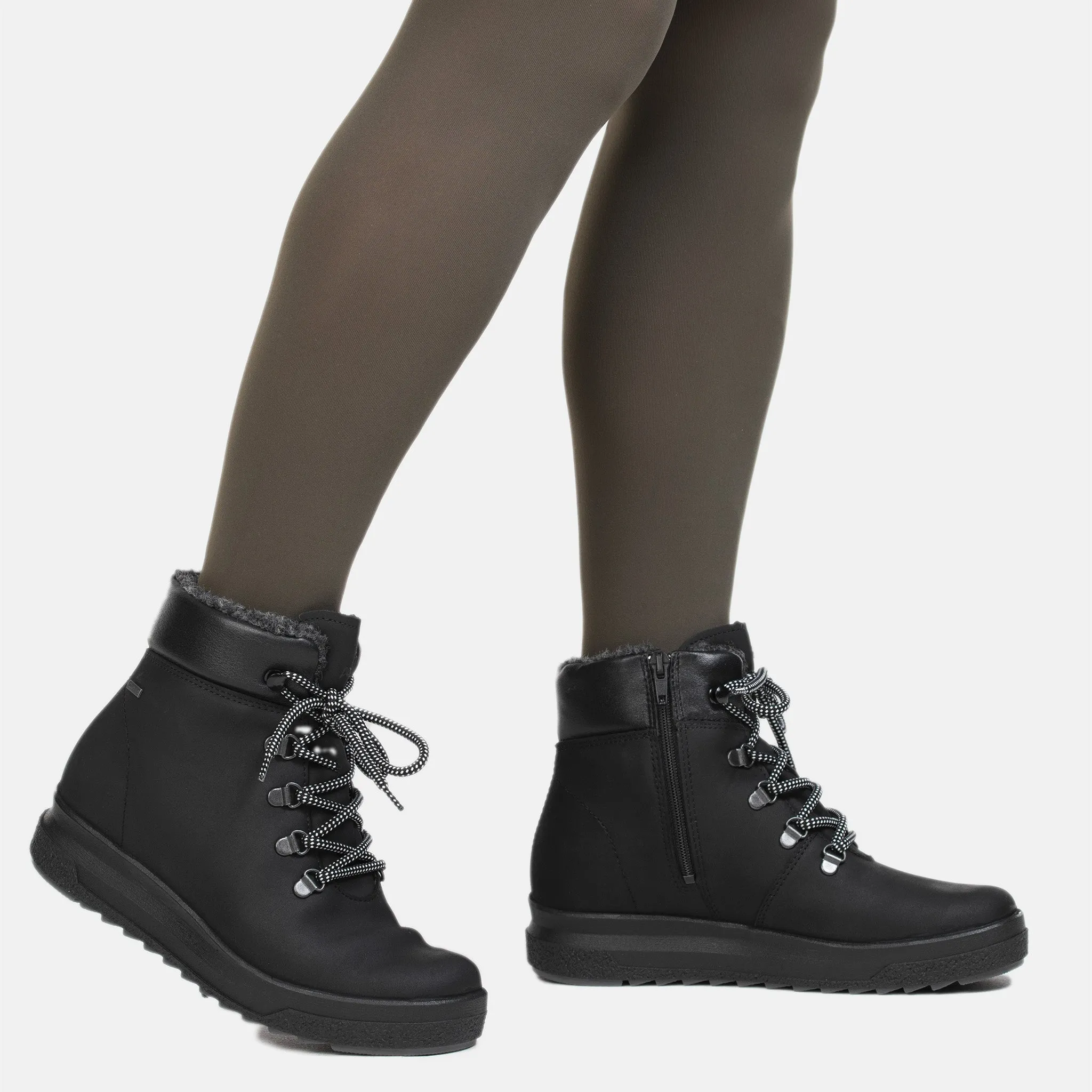 SAARI Women's GORE-TEX® casual hiker