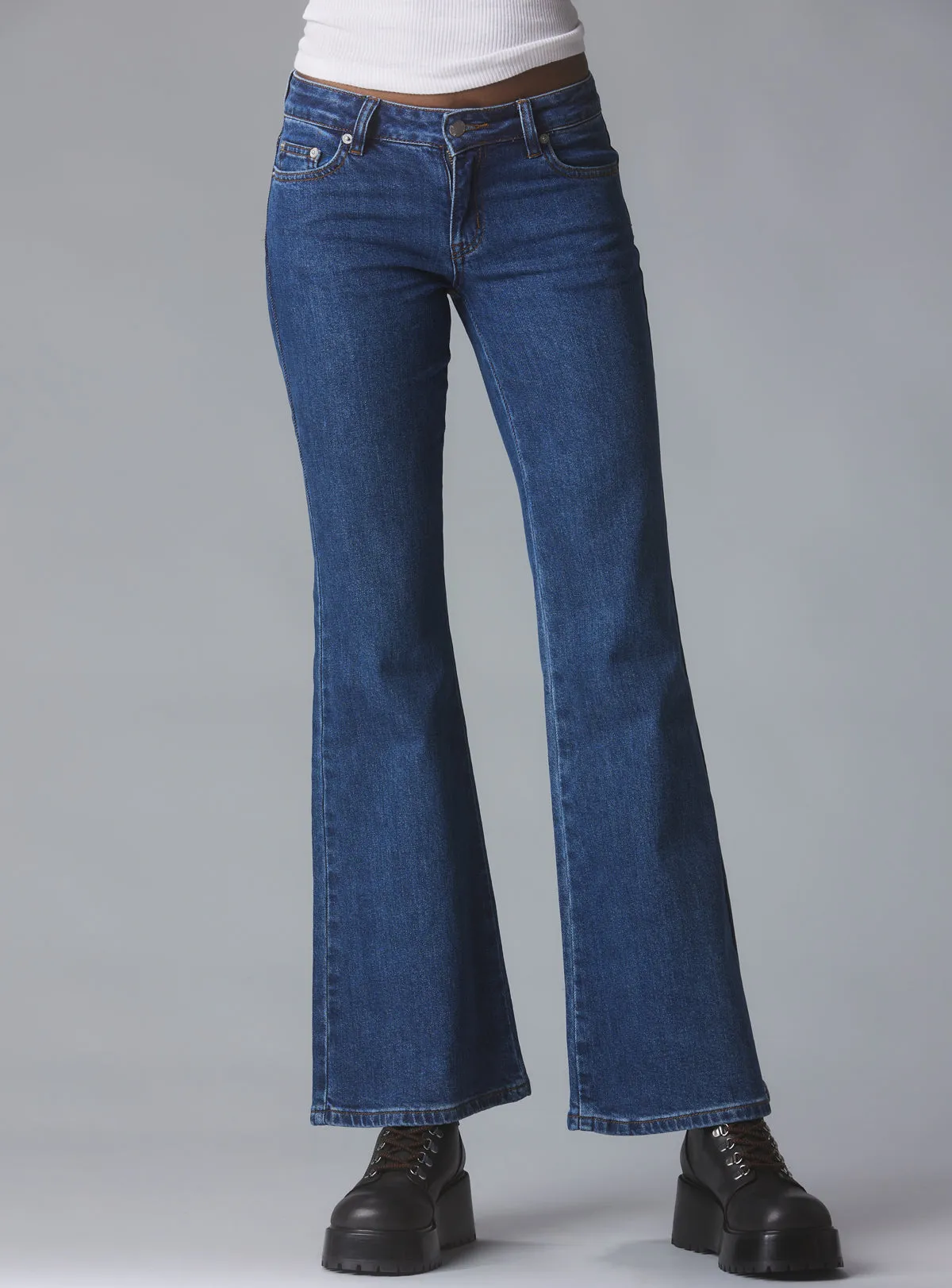 Sub Jeans